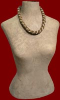 NECKLACE B